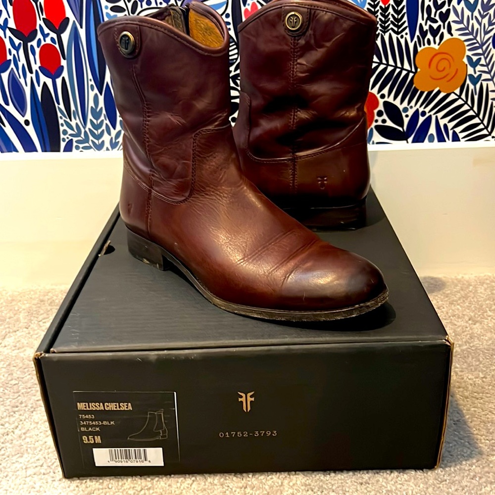 Frye Melissa Chelsea Ankle Bootie